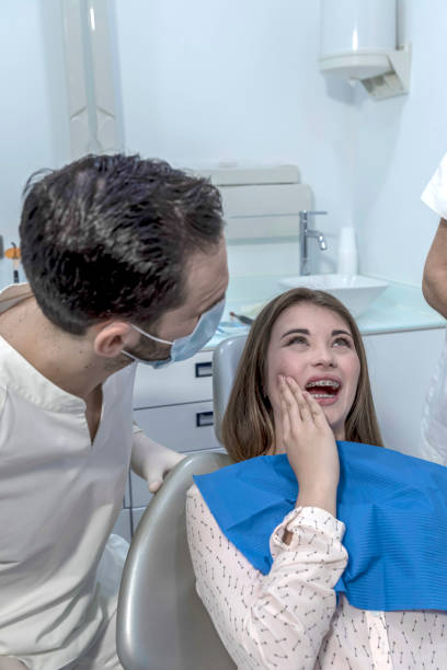 Best Emergency Dental Care for Broken or Chipped Teeth in New Hyde Park, NY